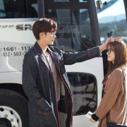 谁能推荐一下霸道总裁类的电视剧,例如：《奈何boos要娶我》？