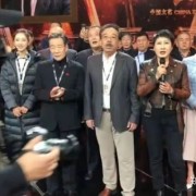 《渴望》剧组30年后再相聚！张凯丽领唱主题曲，93岁蓝天野状态佳