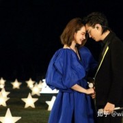 中秋晚会的“狗粮”：有的夫妻同台合唱，有的夫妻不同台也要合唱