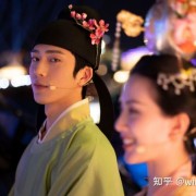 中秋晚会的“狗粮”：有的夫妻同台合唱，有的夫妻不同台也要合唱