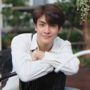 觉得《逐月之月2》的演员颜值和演技与第一季的相比如何？