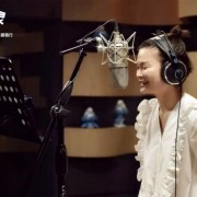 《蓝精灵：寻找神秘村》超萌中国区主题曲发布！
