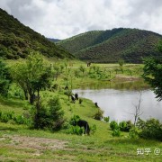 香格里拉 - 尽收人世纷扰，不染凡间一尘