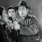记得电影《春苗》《海霞》插曲演唱者陆青霜吗？如今90岁低调为人