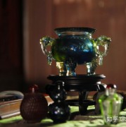 《红楼梦》中，作者提到温都里纳、汪恰洋烟与依弗哪，它们都是啥