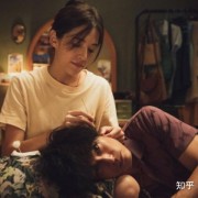 爱情你比我想的阁较伟大！《当男人恋爱时》：悲伤韩片台味改编，为爱全力以赴的土味情话