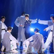 昏君无道的诗词