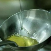 年夜饭上必备神曲，致敬周星驰《食神》的MV，这是我听过最不一样的Trap了